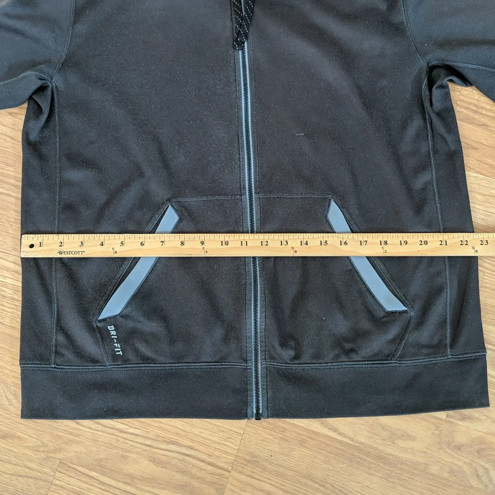 Nike jacket Dri-Fit Zip Up Size L Large